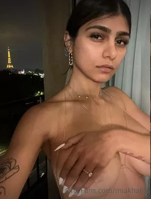 Mia Khalifa OnlyFans Leaked Free Thumbnail Picture - #6sfsxbOe3z