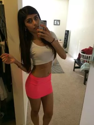 Mia Khalifa OnlyFans Leaked Free Thumbnail Picture - #AEvjzk3fik