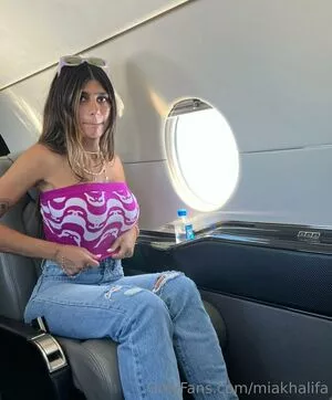 Mia Khalifa OnlyFans Leaked Free Thumbnail Picture - #BG9uNQcie6