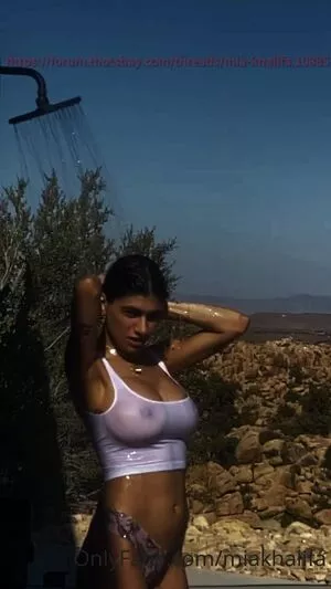 Mia Khalifa OnlyFans Leaked Free Thumbnail Picture - #EXqKkX4F4F