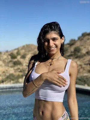 Mia Khalifa OnlyFans Leaked Free Thumbnail Picture - #Fkmp9d2Udj