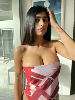 Mia Khalifa OnlyFans Leaked Free Thumbnail Picture - #Lc8FCaCFVK