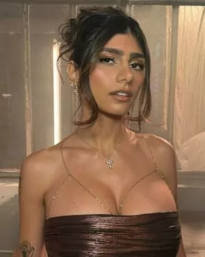 Mia Khalifa OnlyFans Leaked Free Thumbnail Picture - #MOdLP6WKCt