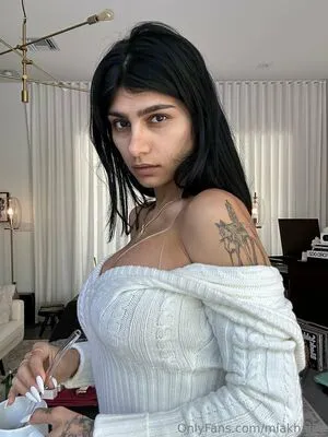 Mia Khalifa OnlyFans Leaked Free Thumbnail Picture - #Mv2JnG0XNI