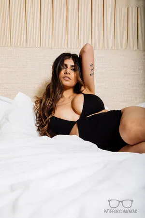 Mia Khalifa OnlyFans Leaked Free Thumbnail Picture - #Ot517WC5iy