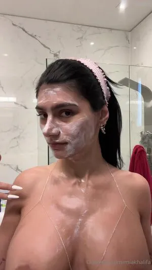 Mia Khalifa OnlyFans Leaked Free Thumbnail Picture - #SCcKFk6pbz