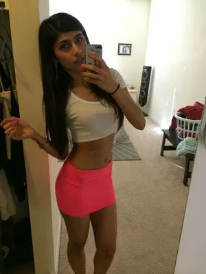 Mia Khalifa OnlyFans Leaked Free Thumbnail Picture - #TXwYOzEuYD