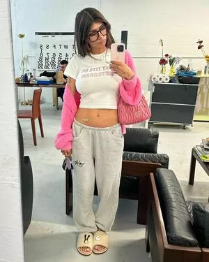 Mia Khalifa OnlyFans Leaked Free Thumbnail Picture - #Yf1HvsxRWL