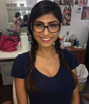 Mia Khalifa OnlyFans Leaked Free Thumbnail Picture - #eiJ6pcpi1W