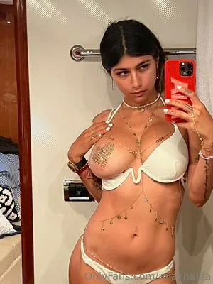 Mia Khalifa OnlyFans Leaked Free Thumbnail Picture - #kVVaVUT5MT