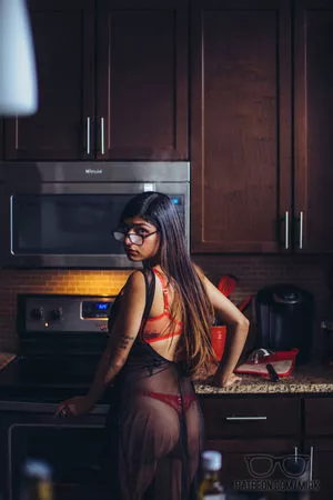 Mia Khalifa OnlyFans Leaked Free Thumbnail Picture - #lPGAdKCShW