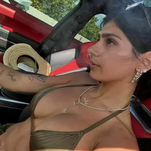 Mia Khalifa OnlyFans Leaked Free Thumbnail Picture - #t6JHpCJjYC