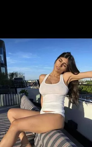 Mia Khalifa OnlyFans Leaked Free Thumbnail Picture - #xYGEVu3qEY