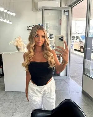 Mia Loehr OnlyFans Leaked Free Thumbnail Picture - #AVp4pBVexR