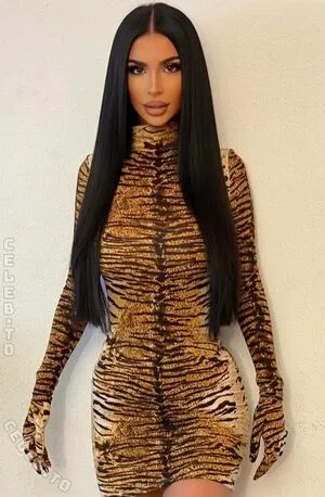 Mia Madisson OnlyFans Leaked Free Thumbnail Picture - #doux1GND2D