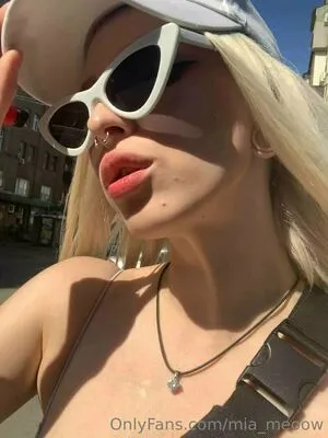 Mia Meoow OnlyFans Leaked Free Thumbnail Picture - #PWdUPK5Dcx