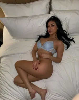 Mia Milan OnlyFans Leaked Free Thumbnail Picture - #S2dUUcGNe4