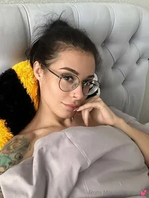 Mia Moonn OnlyFans Leaked Free Thumbnail Picture - #gXYfAchsJY