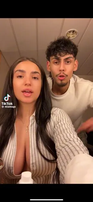 Mia Mugs OnlyFans Leaked Free Thumbnail Picture - #HJSYsT6xe3