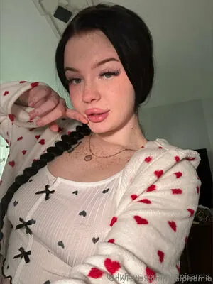 Mia Pisamia OnlyFans Leaked Free Thumbnail Picture - #0EC1fxKdnm