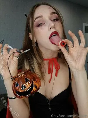 Mia Pixel OnlyFans Leaked Free Thumbnail Picture - #LOF98xroRP