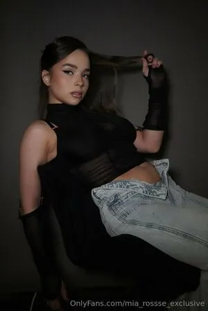 Mia Rossse Exclusive OnlyFans Leaked Free Thumbnail Picture - #On1oaPC5KE