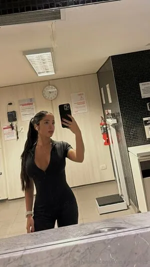 Mia Sanchezz OnlyFans Leaked Free Thumbnail Picture - #X5R5r4gh90