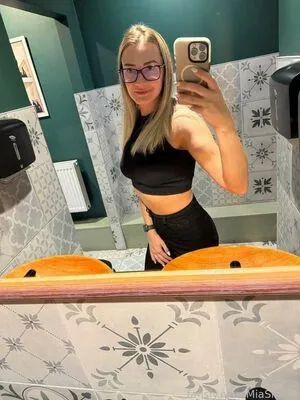 Mia Sinner OnlyFans Leaked Free Thumbnail Picture - #KWfAxc3I5G