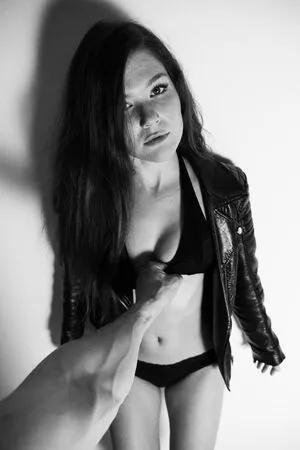 Mia Sollis OnlyFans Leaked Free Thumbnail Picture - #I46a3l6h1I