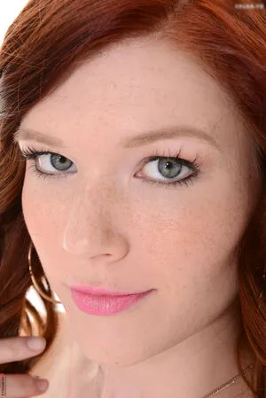 Mia Sollis OnlyFans Leaked Free Thumbnail Picture - #NaFH2Ov6x2