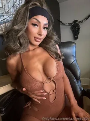 Mia Sorety Live OnlyFans Leaked Free Thumbnail Picture - #xSK33ZjL7d