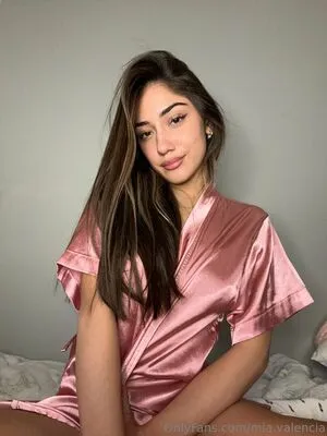 Mia Valencia OnlyFans Leaked Free Thumbnail Picture - #zizvPk40c8