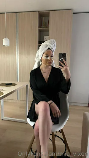 Mia Vixen OnlyFans Leaked Free Thumbnail Picture - #BslpHZOBUT