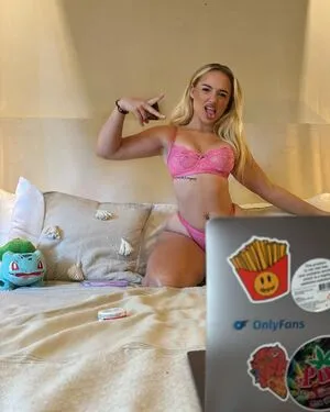 Mia Winward Dunn OnlyFans Leaked Free Thumbnail Picture - #7aJST6m61z
