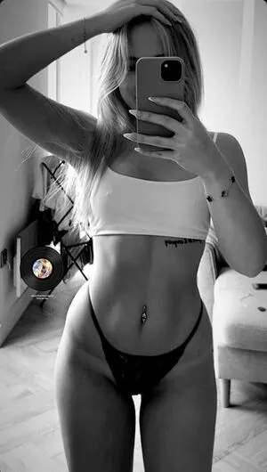 Mia Winward Dunn OnlyFans Leaked Free Thumbnail Picture - #skzCvrS6wb