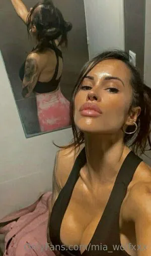 Mia Wolfxxx OnlyFans Leaked Free Thumbnail Picture - #xCOVEABwbZ