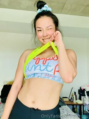 Mia Wu OnlyFans Leaked Free Thumbnail Picture - #SulAWnN4sN