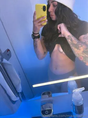 Miaaaknoxxx OnlyFans Leaked Free Thumbnail Picture - #joEajVavFG
