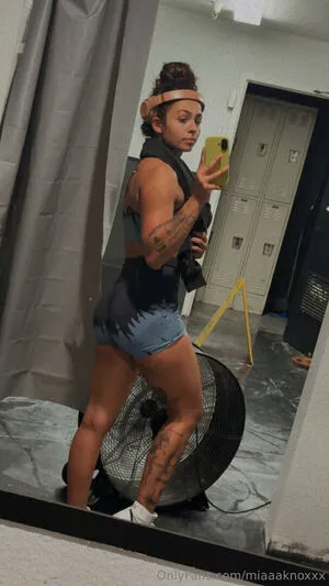 Miaaaknoxxx OnlyFans Leaked Free Thumbnail Picture - #sIbs2m2XSB