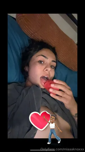 Miaaaknoxxx OnlyFans Leaked Free Thumbnail Picture - #sqmxINQMMh