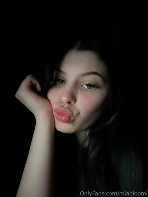 Miabloomi OnlyFans Leaked Free Thumbnail Picture - #fsTB9sRtok