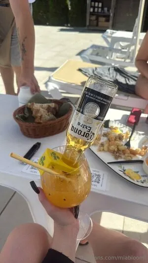 Miabloomi OnlyFans Leaked Free Thumbnail Picture - #p6Jk1XT0Ue