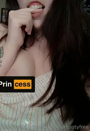 Miabootyfree OnlyFans Leaked Free Thumbnail Picture - #2EN1cuvQjC