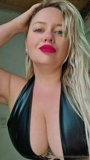 Miabootyfree OnlyFans Leaked Free Thumbnail Picture - #BvIjZXU5cw