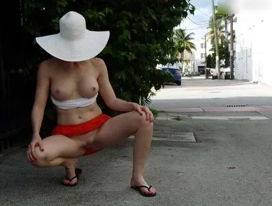 Miaexhib OnlyFans Leaked Free Thumbnail Picture - #TwooeXCpGQ