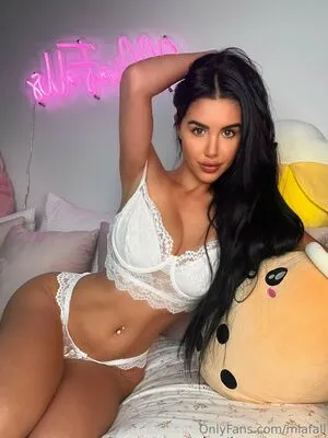 Miafall OnlyFans Leaked Free Thumbnail Picture - #gDuFiuKlGs