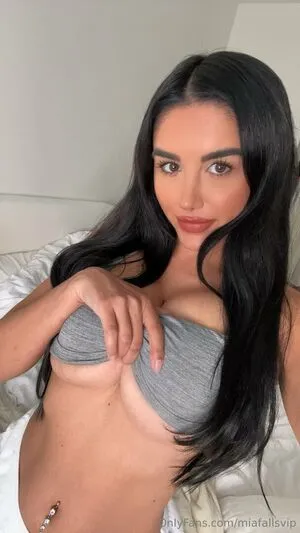 Miafallsvip OnlyFans Leaked Free Thumbnail Picture - #DpTJt35PYH