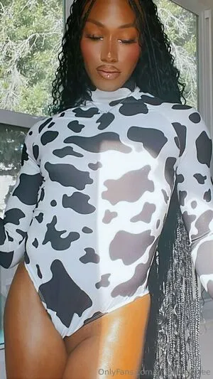 Miahkaelafree OnlyFans Leaked Free Thumbnail Picture - #heUCgt47hB