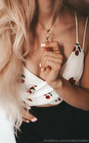 Miakeyholder OnlyFans Leaked Free Thumbnail Picture - #i8yG1YaJlE