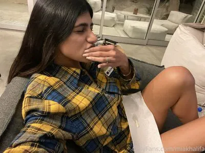 Miakhalifa OnlyFans Leaked Free Thumbnail Picture - #GGxwVibFkM